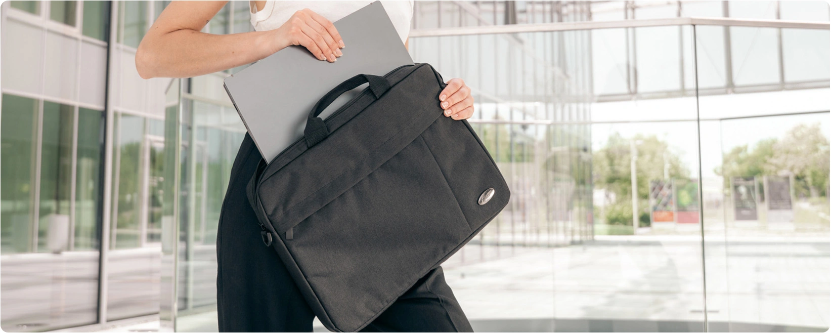 Torba na laptopa NB-302B ART – widok z przodu