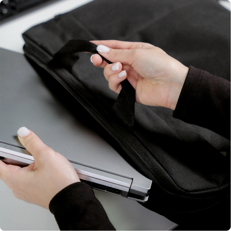 Wnętrze torby NB-302B ART – miękka wyściółka